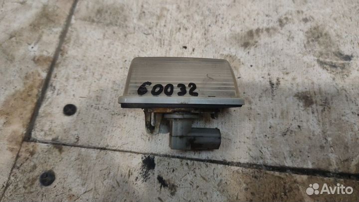 Фонарь подсветки заднего номера (Geely Emgrand X7)