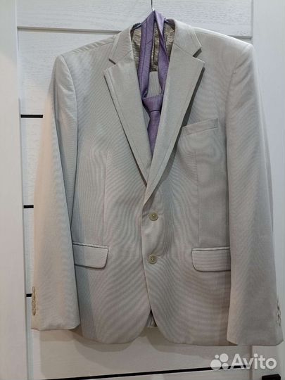 Мужской костюм