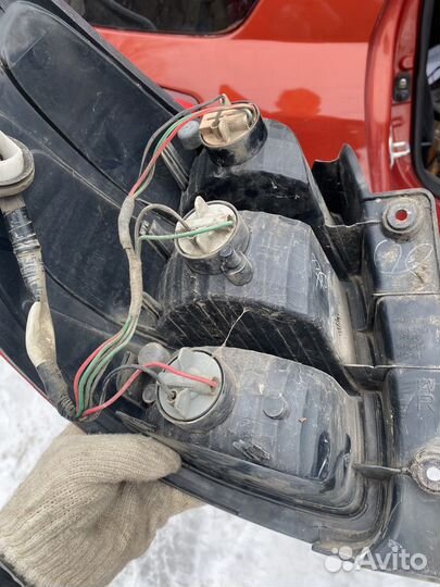 Фонарь задний suzuki sx4