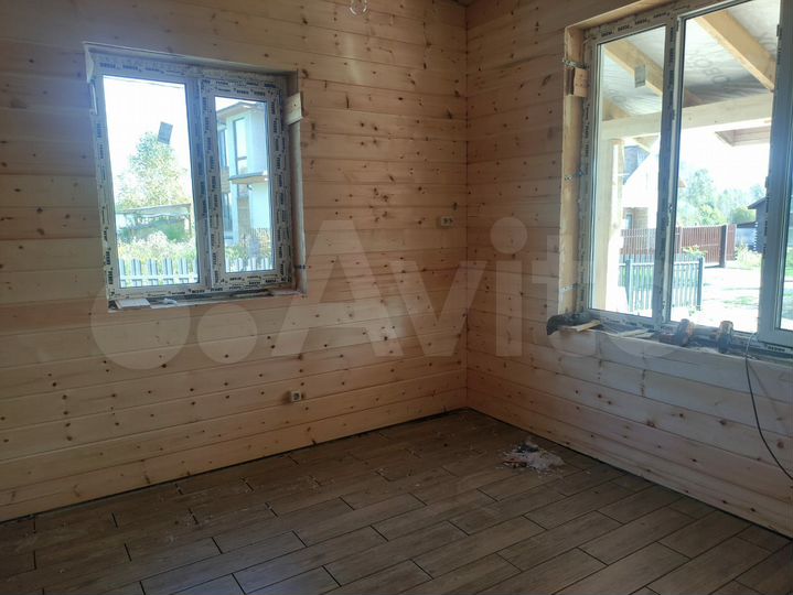 Дом 72,5 м² на участке 6 сот.