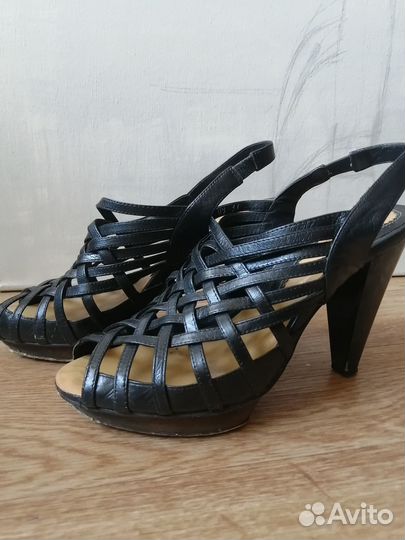 Босоножки женские 37 размер