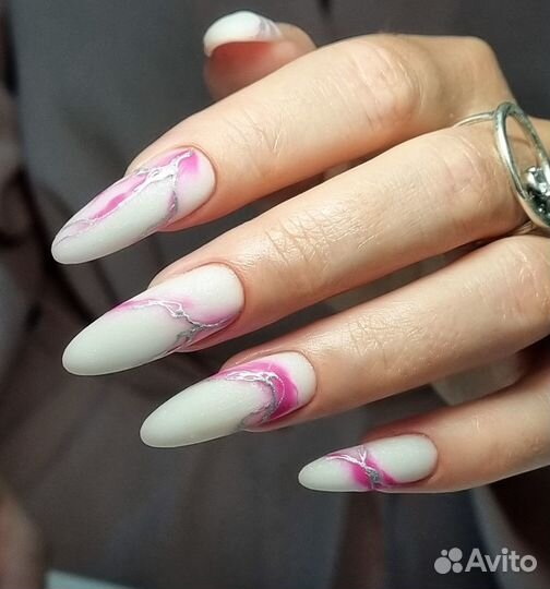 Комплекс маникюра педикюра наращивание