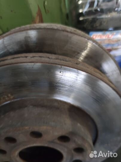 Передние Тормозные диски Skoda Octavia a5 1.6