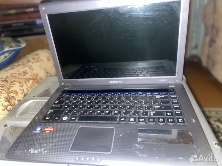 Ноутбук Samsung r425