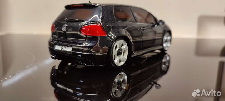 Volkswagen Golf GTi (кузов kyosho mini-z)