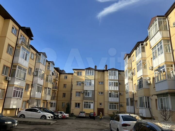 2-к. квартира, 58,2 м², 4/4 эт.