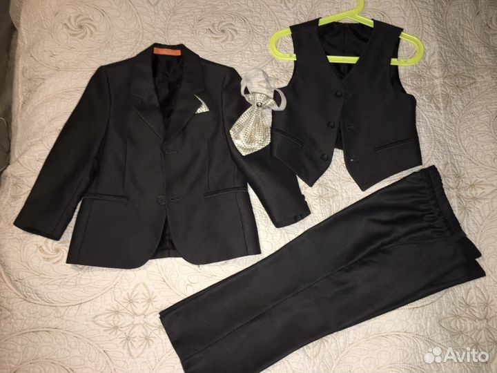 Костюм деловой классический на мальчика