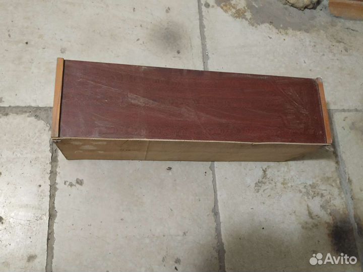 Полки книжные 2вида.Чехия,ссср