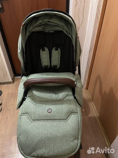 Коляска прогулочная