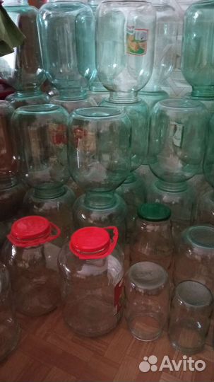 Стеклянная банка 5, 3, 0,6, 0,25, бутыли