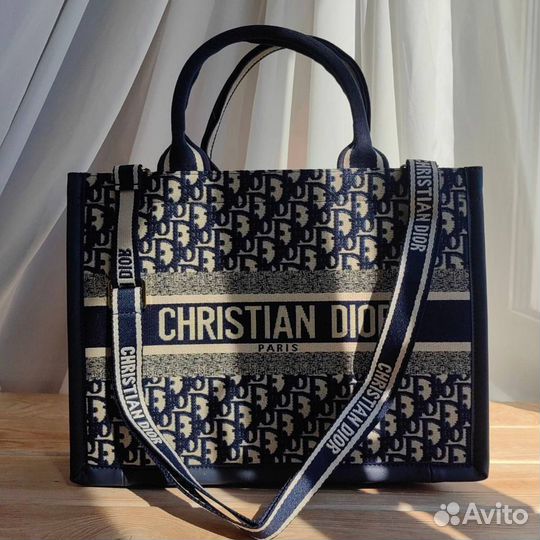 Сумка Christian Dior tote Из Канвы