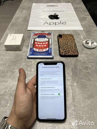 iPhone Xr, 64 ГБ