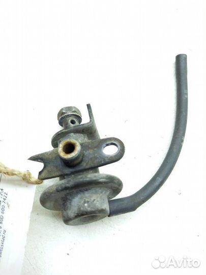 Регулятор давления топлива Toyota Crown JZS133