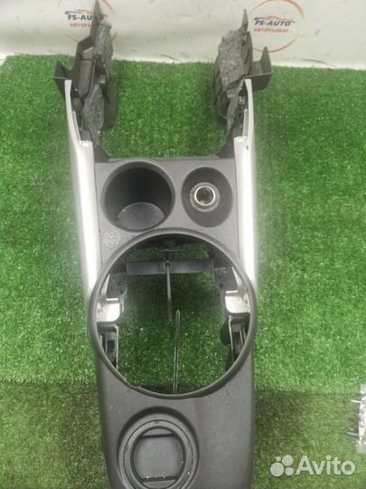 Консоль центральная Mitsubishi Asx SUV 1.6 4A92