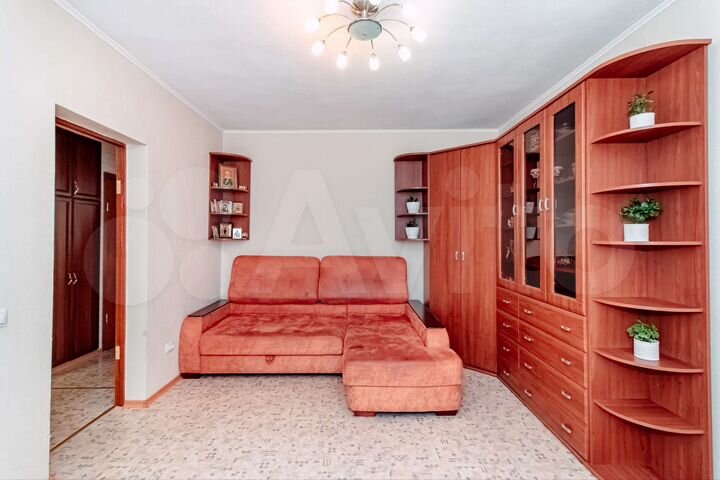 2-к. квартира, 54 м², 2/2 эт.