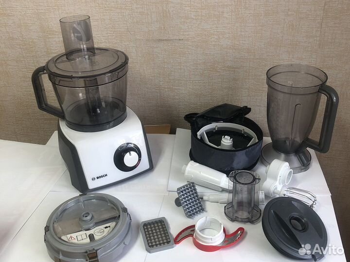 Кухонный комбайн Bosch мсм64085/01 1200 вт