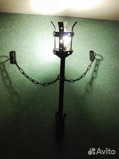 Светильник кованный факел