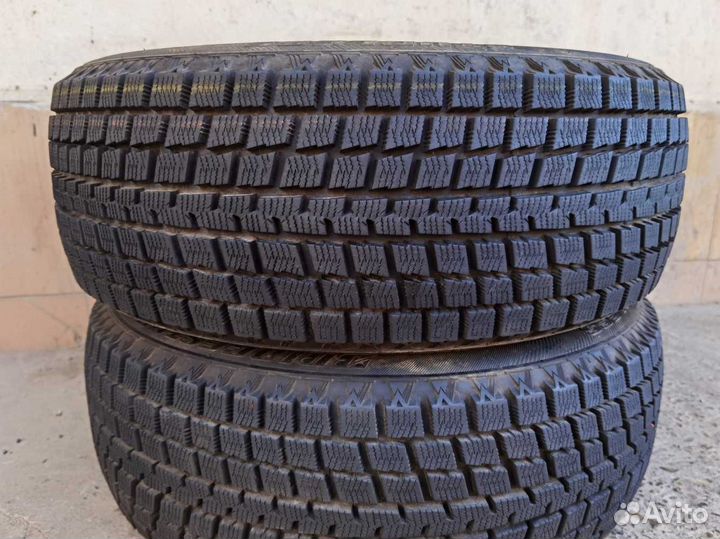 Bridgestone Blizzak MZ-03 215/55 R17 93Q