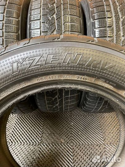 Kumho I'Zen RV Asymmetric 245/60 R18