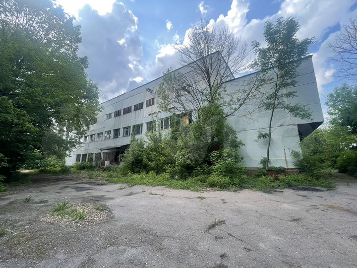 Свободного назначения, 4200 м²