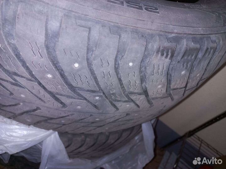 Nokian Tyres Hakkapeliitta 8 255/45 R19