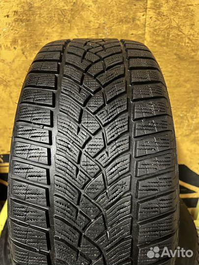 Goodyear UltraGrip Performance 235/45 R18