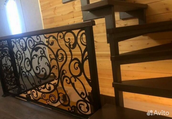 Лестницы г-образные