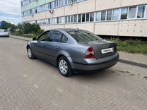 Volkswagen Passat 1.6 MT, 2003, 261 000 км, с пробегом, цена 365 000 руб.