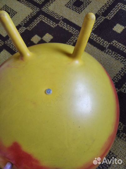 Мяч гимнастический