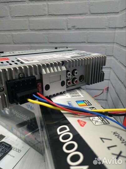 Магнитола Kenwood x17 Bluetooth AUX USB 2Rsa вых