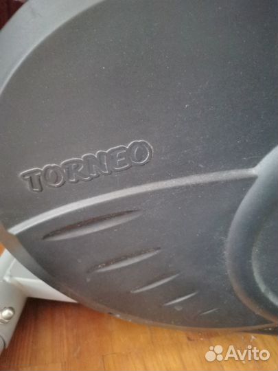 Продаю велотренажёр Торнео