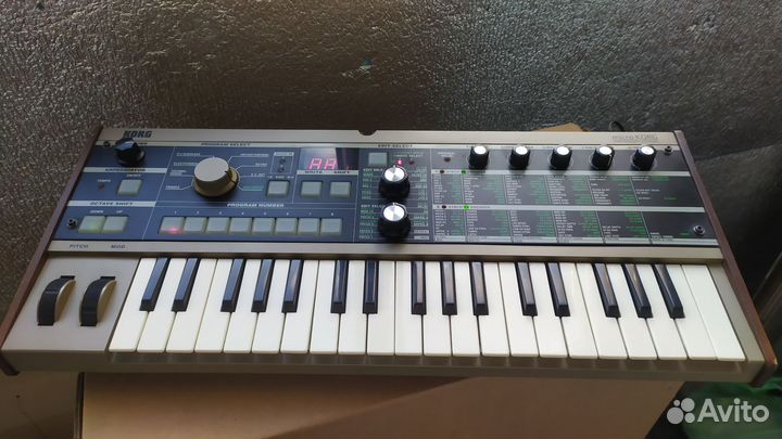 Синтезатор MicroKorg