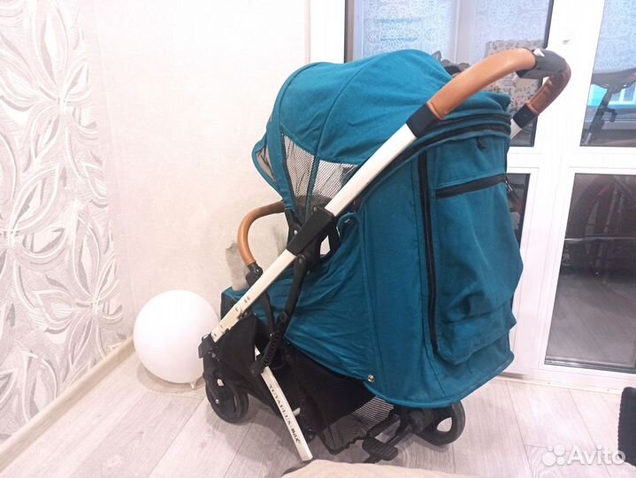 Прогулочная коляска yoya