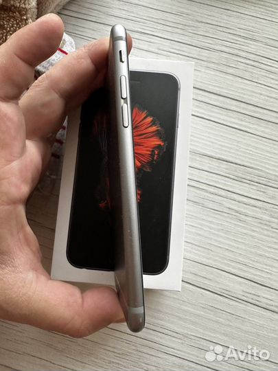 Телефон iPhone 6s 32 гб space gray