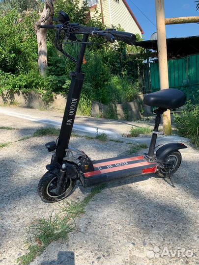 Электросамокат Kugoo m4 новый двигатель