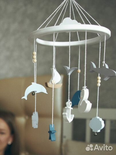 Мобиль на кроватку деревянный