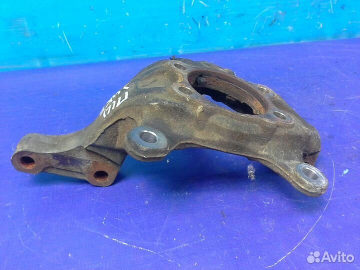 Кулак поворотный передний левый Nissan Juke (F15)