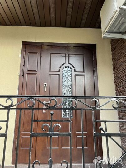 Входная дверь металлическая новая