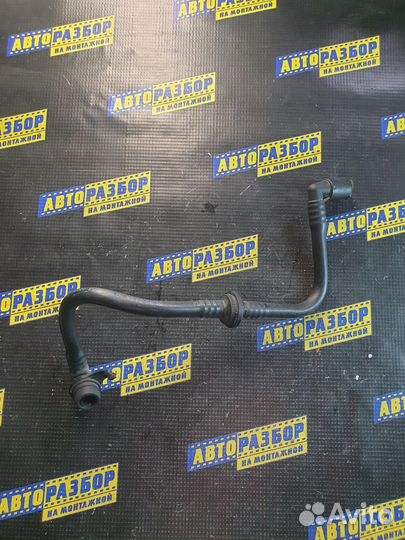 Трубка вакуумная Volkswagen Golf