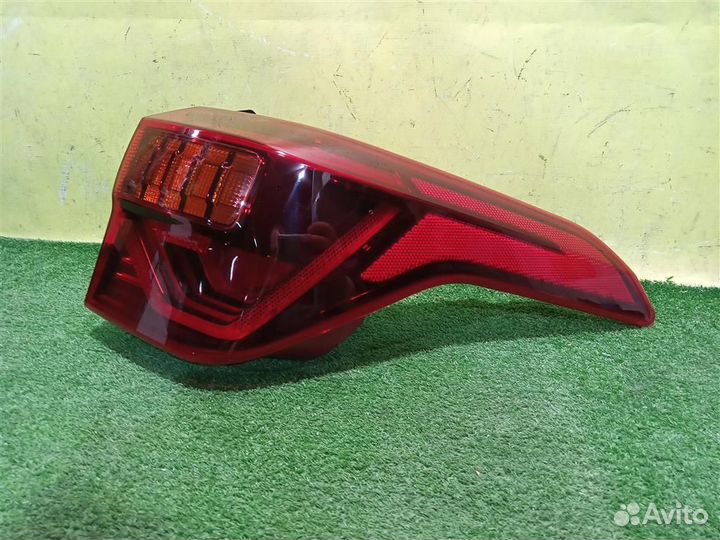 Фонарь задний наружный правый Kia Seltos 2019