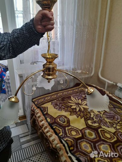 Люстра потолочная