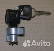 Личинка замка двери маз старого образца (замок ижк