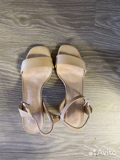 Босоножки 36 размер