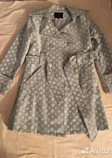 Женская одежда