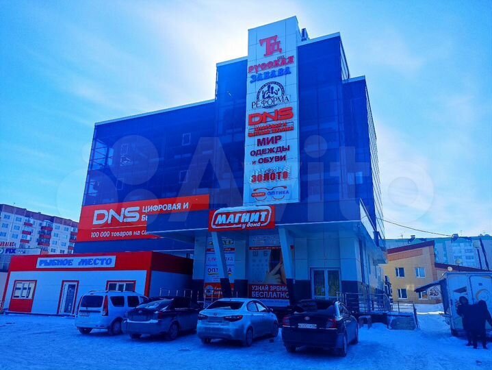 Торговая площадь, 43.4 м² и 30 м²