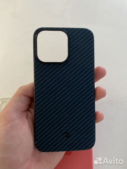 Оригинальные чехлы на iPhone 13 pro