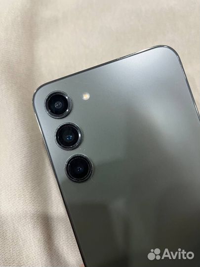 Samsung Galaxy S23+, 8/256 ГБ