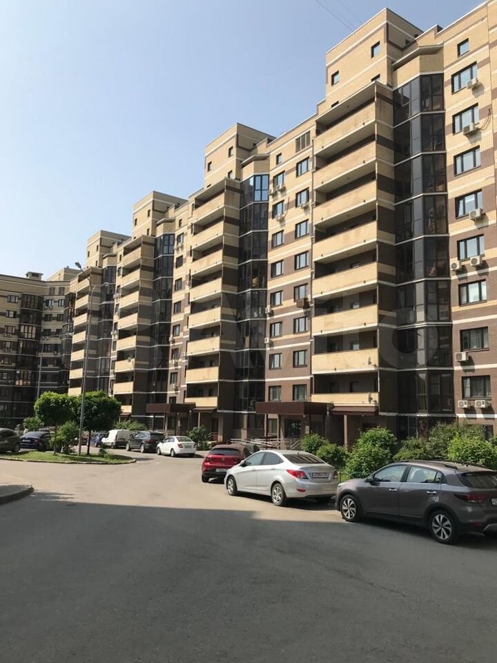 2-к. квартира, 50 м², 3/9 эт.