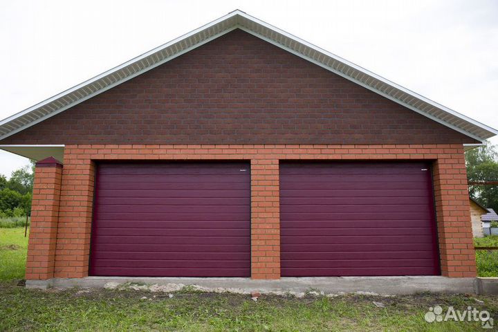 Ворота гаражные секционные ш. 3000 в. 2015