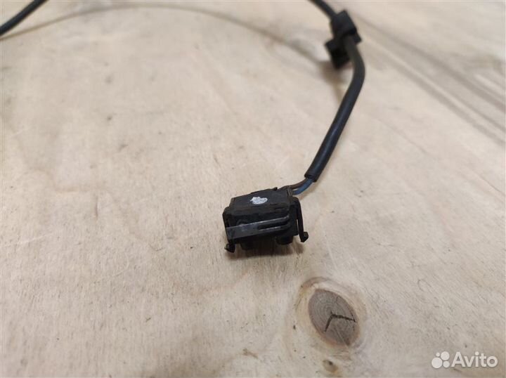Микровыключатель замка капота Audi A5